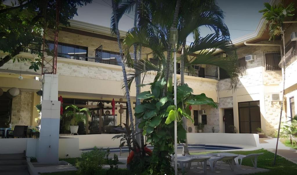 Vacation Hotel Cebu Stadt Exterior foto