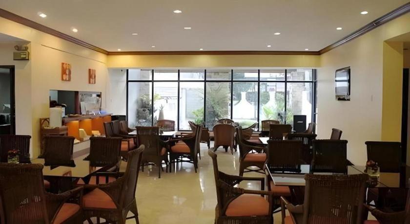 Vacation Hotel Cebu Stadt Exterior foto