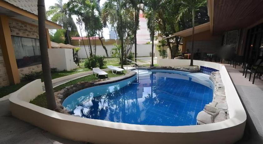 Vacation Hotel Cebu Stadt Exterior foto
